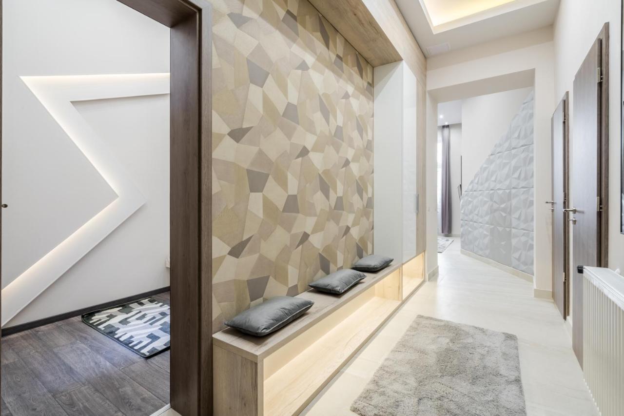 Chic Comfort Suite For 6 By Oktogon Budapest Bagian luar foto